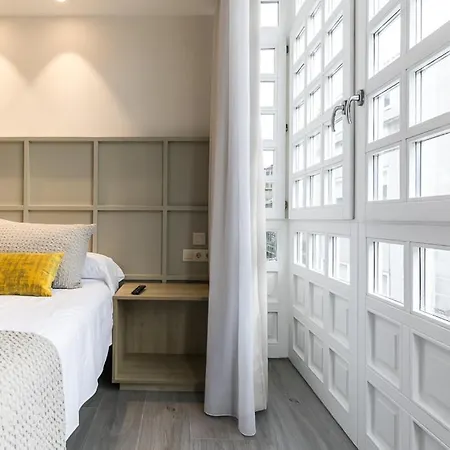 招待所 A Casa Do Latoneiro