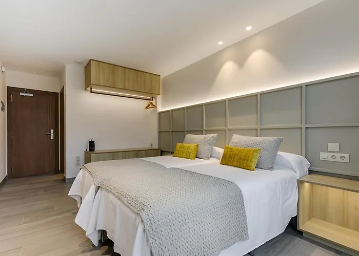 Гостевой дом A Casa Do Latoneiro Кальдас-де-Рейес